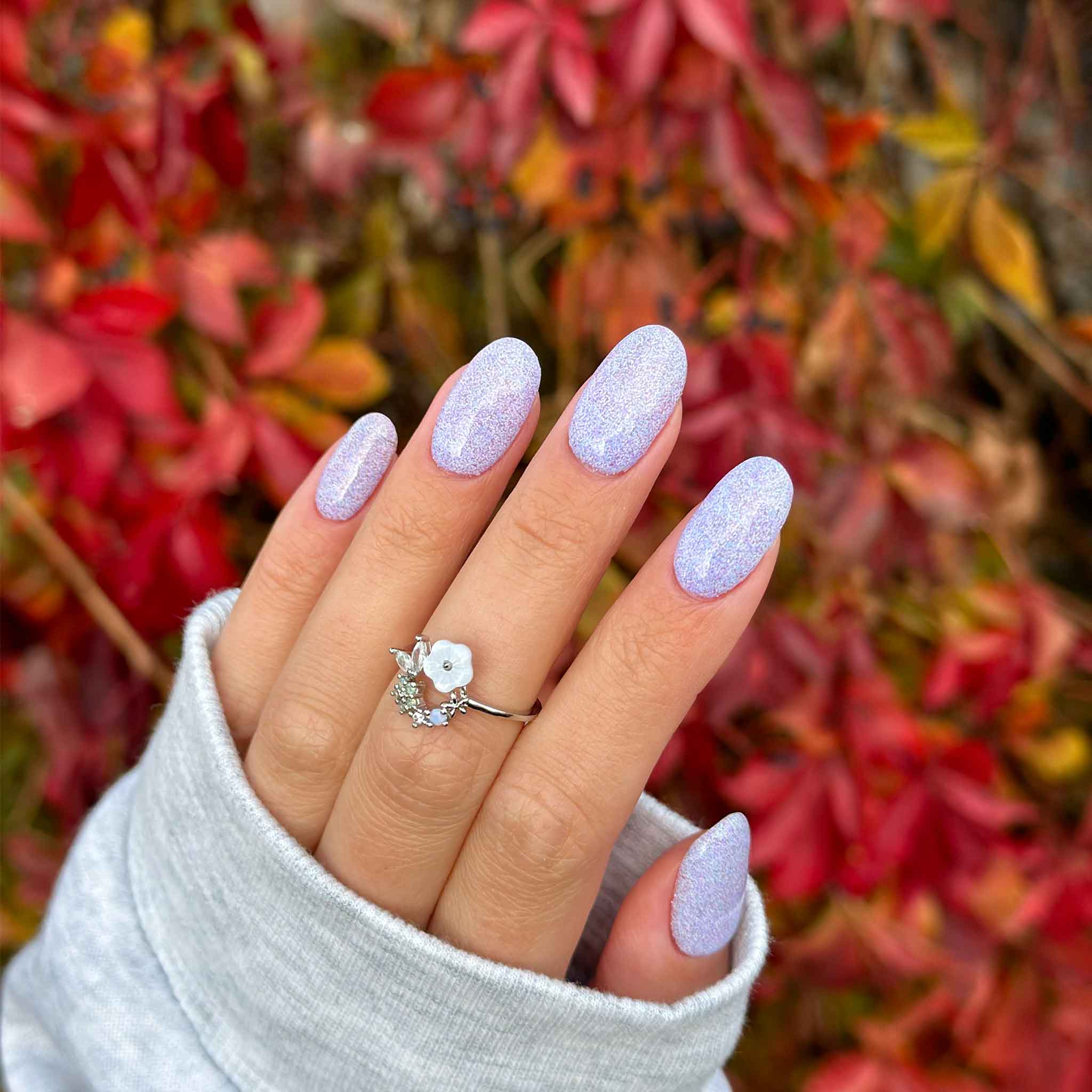 Stunning Light Purple Glitter Nail Art