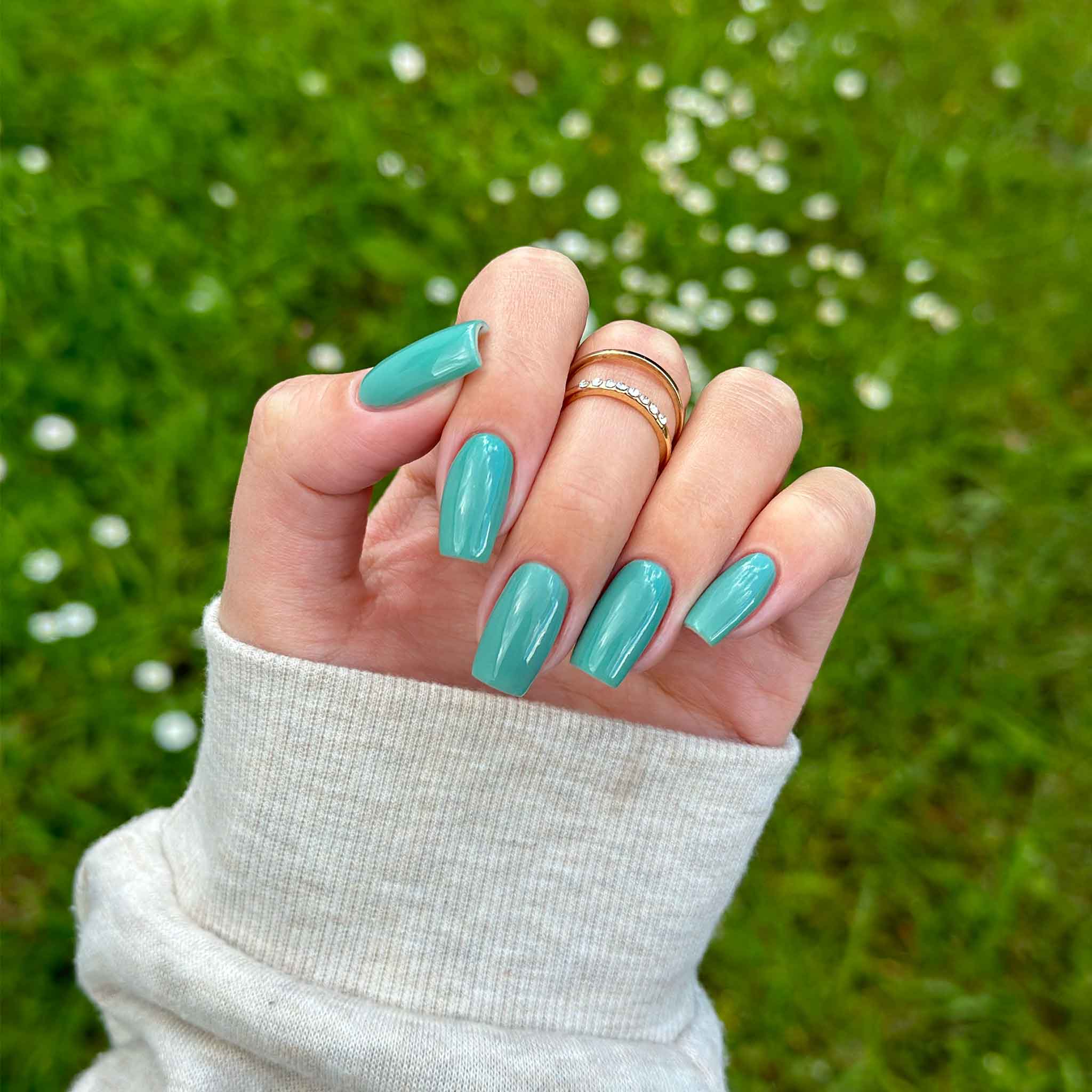 Minty Fresh Nail Dip Delight